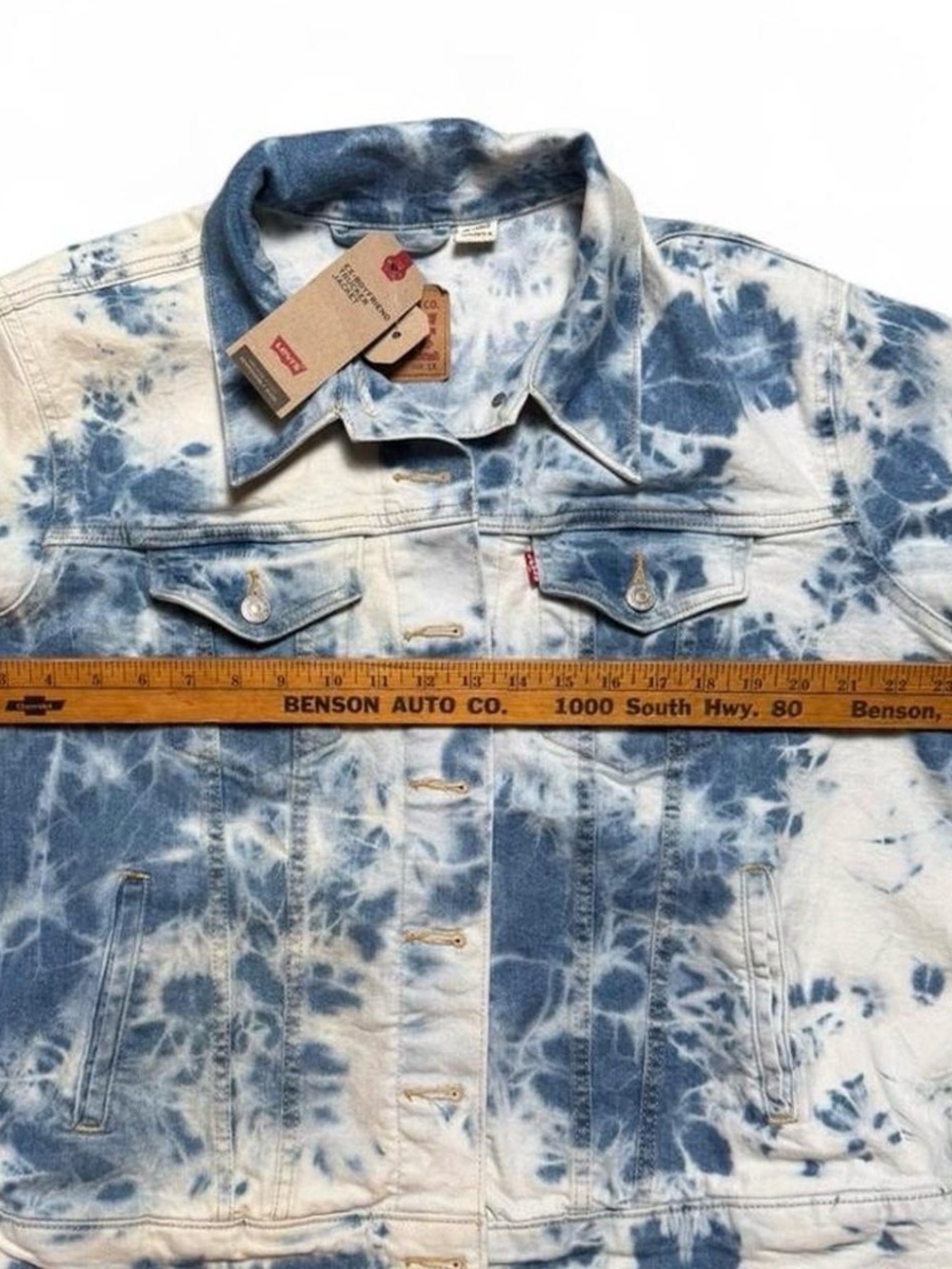 Levi's Blue & White Tie-Dye Denim Trucker Jacket - Size 1X - Picture 7 of 7